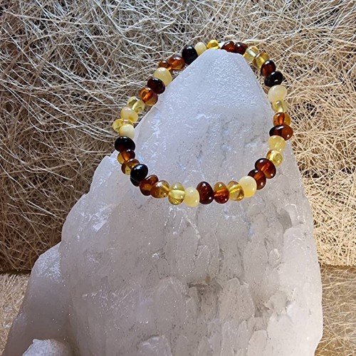 Borostyán karkötő