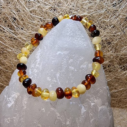 Borostyán karkötő