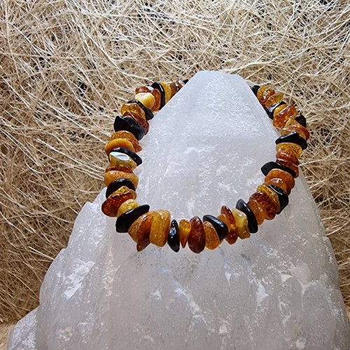 Borostyán karkötő