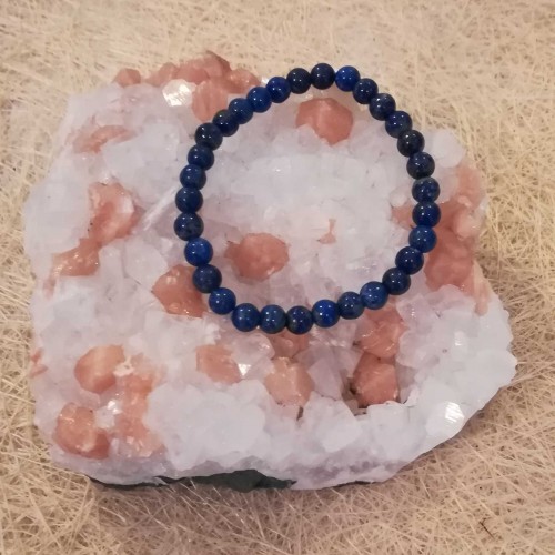 Lapis lazuli karkötő