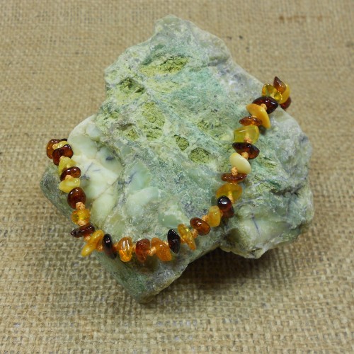 Borostyán babalánc